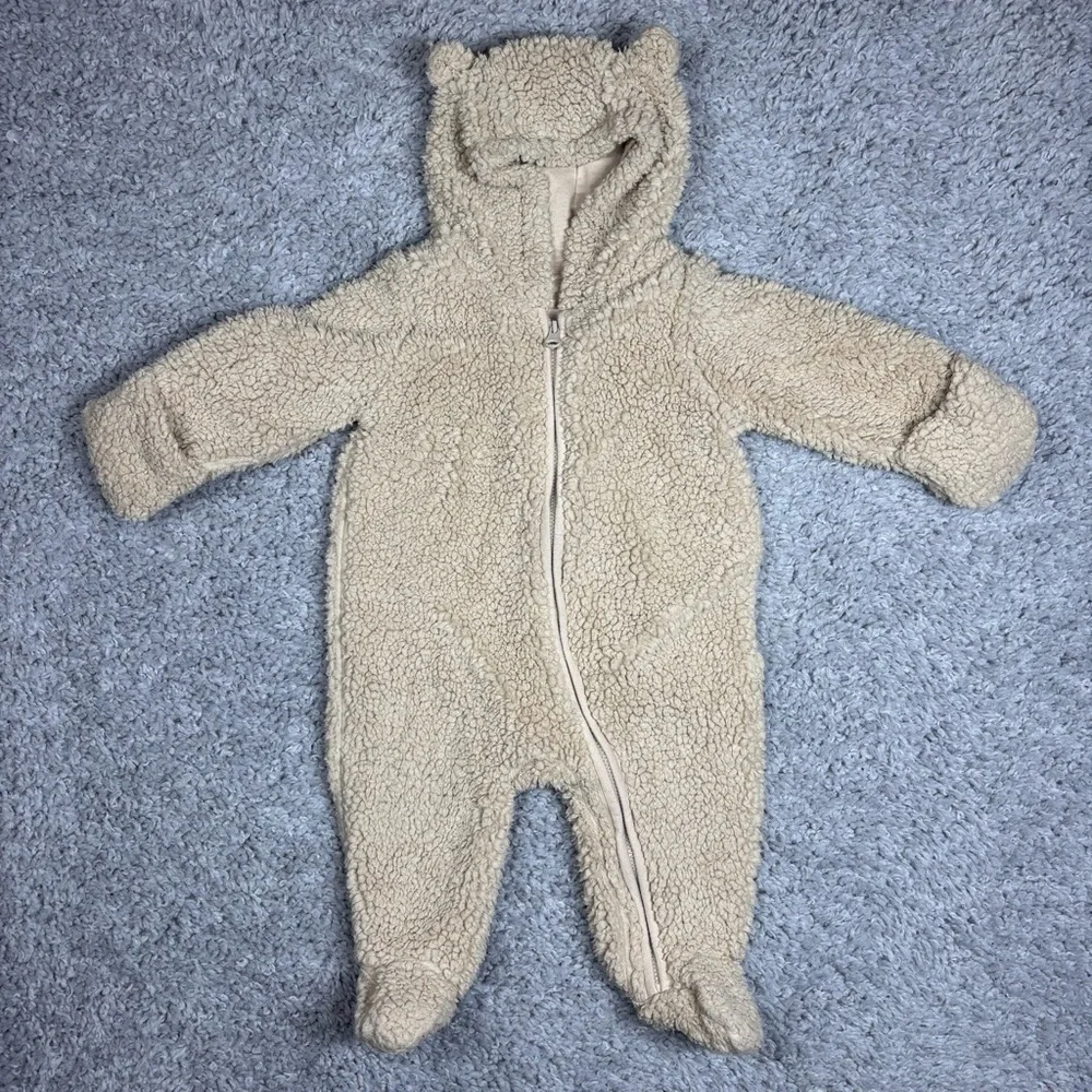 GAP Snowsuit 3-6 Months Bear One Piece Sherpa Full Zip Cozy Outdoors Travel